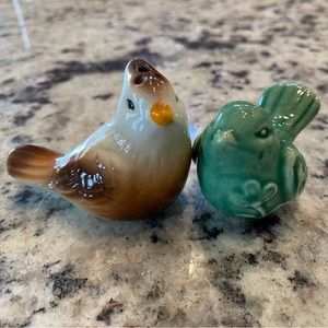 Set of Bird Salt and Pepper Shakers